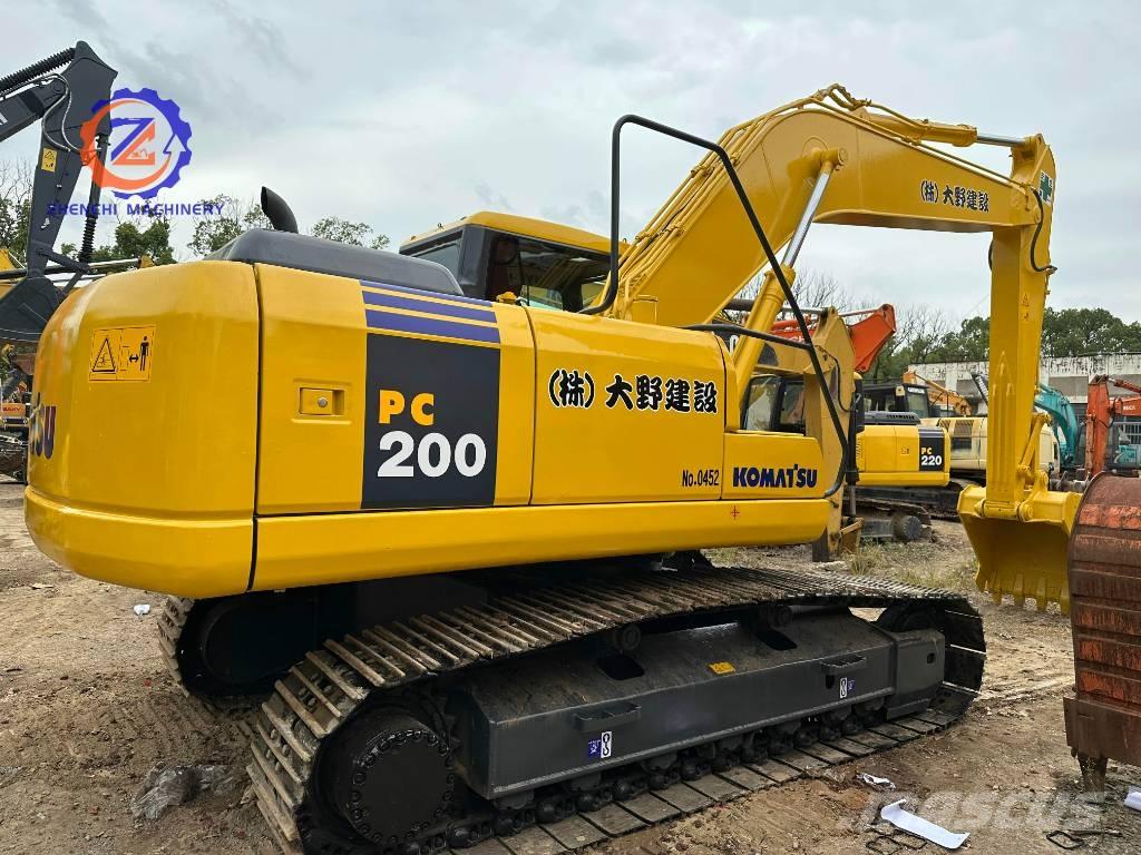 Komatsu PC 200-7 Escavadeiras de esteiras