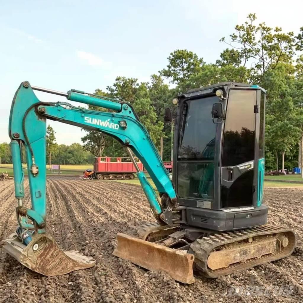 Sunward SWE 25 UF Miniescavadeiras