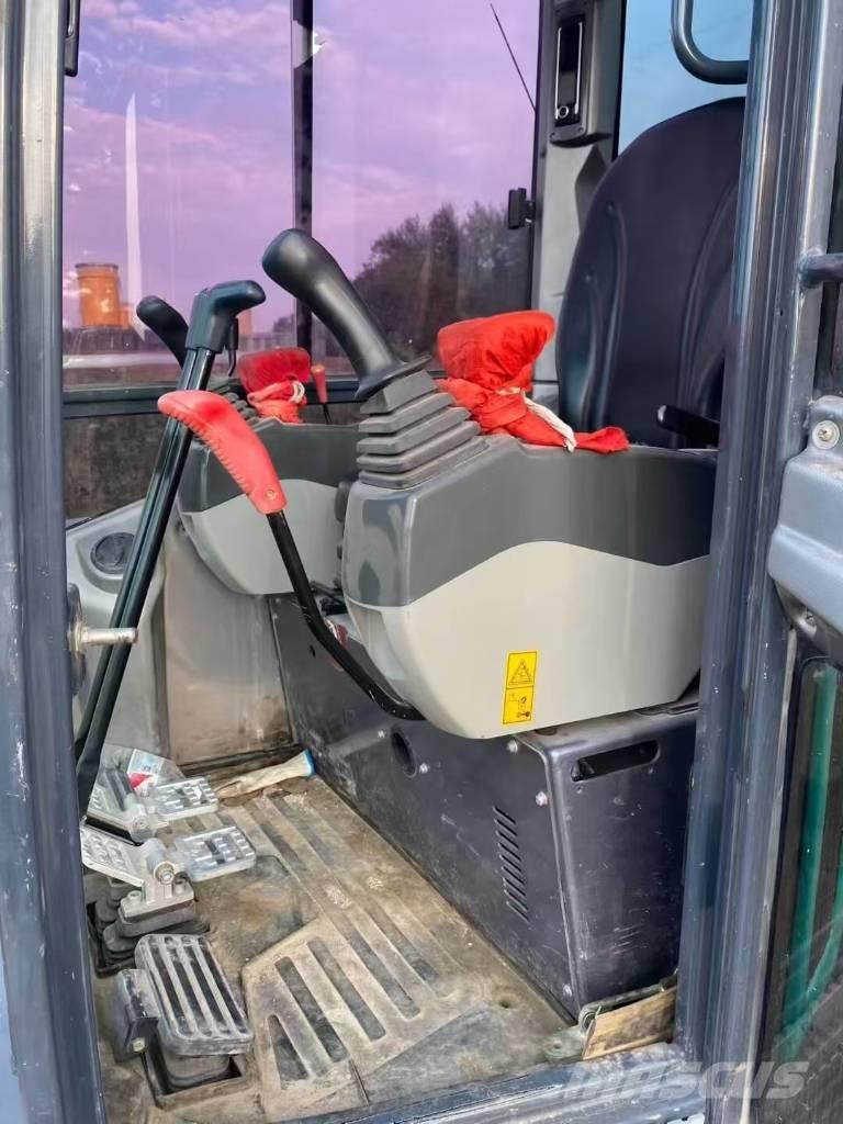 Sunward SWE 25 UF Miniescavadeiras