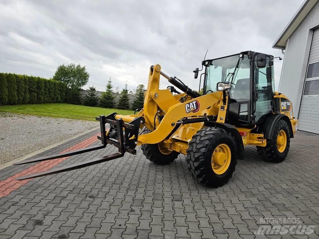 CAT 906 M Carregadeiras de rodas