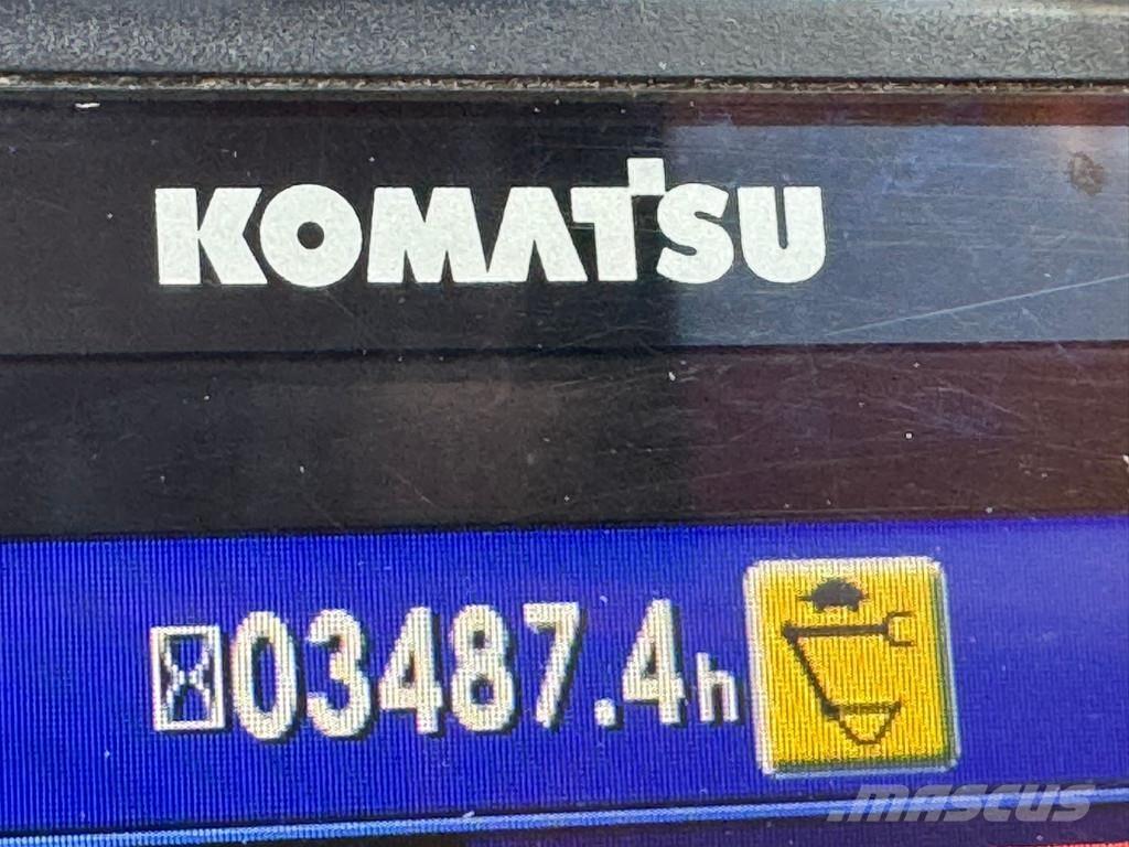 Komatsu PW180-11 Escavadoras de rodas