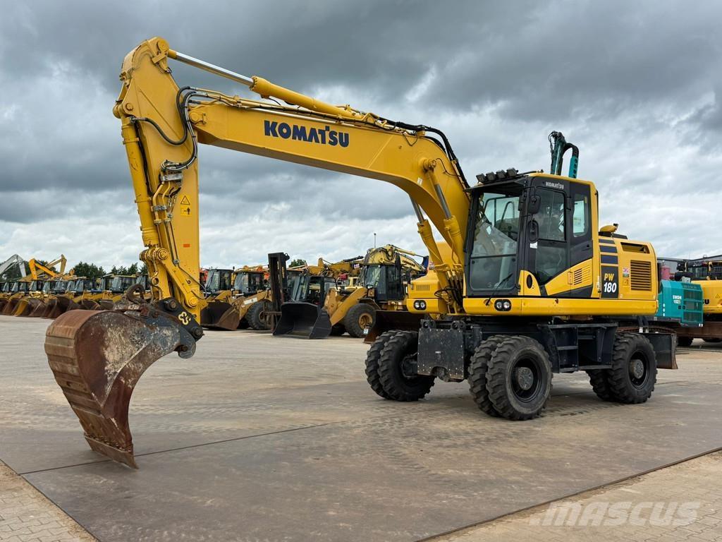 Komatsu PW180-11 Escavadoras de rodas