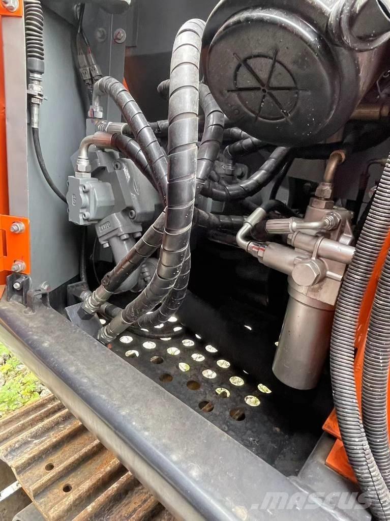 Hitachi ZX 70 Miniescavadeiras