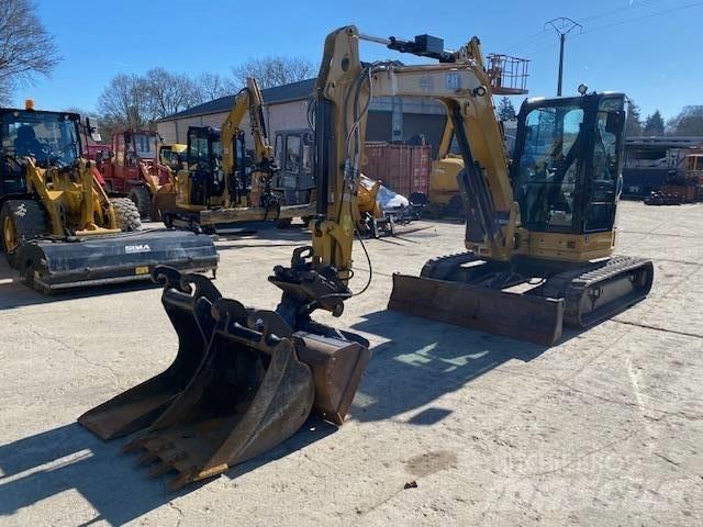 CAT 305 CR Miniescavadeiras