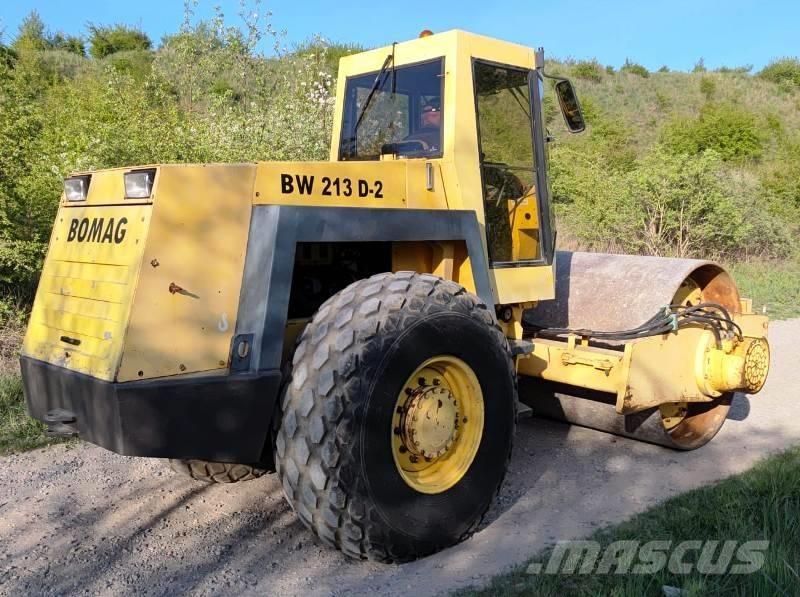 Bomag BW 213 Cilindros Compactadores monocilíndricos