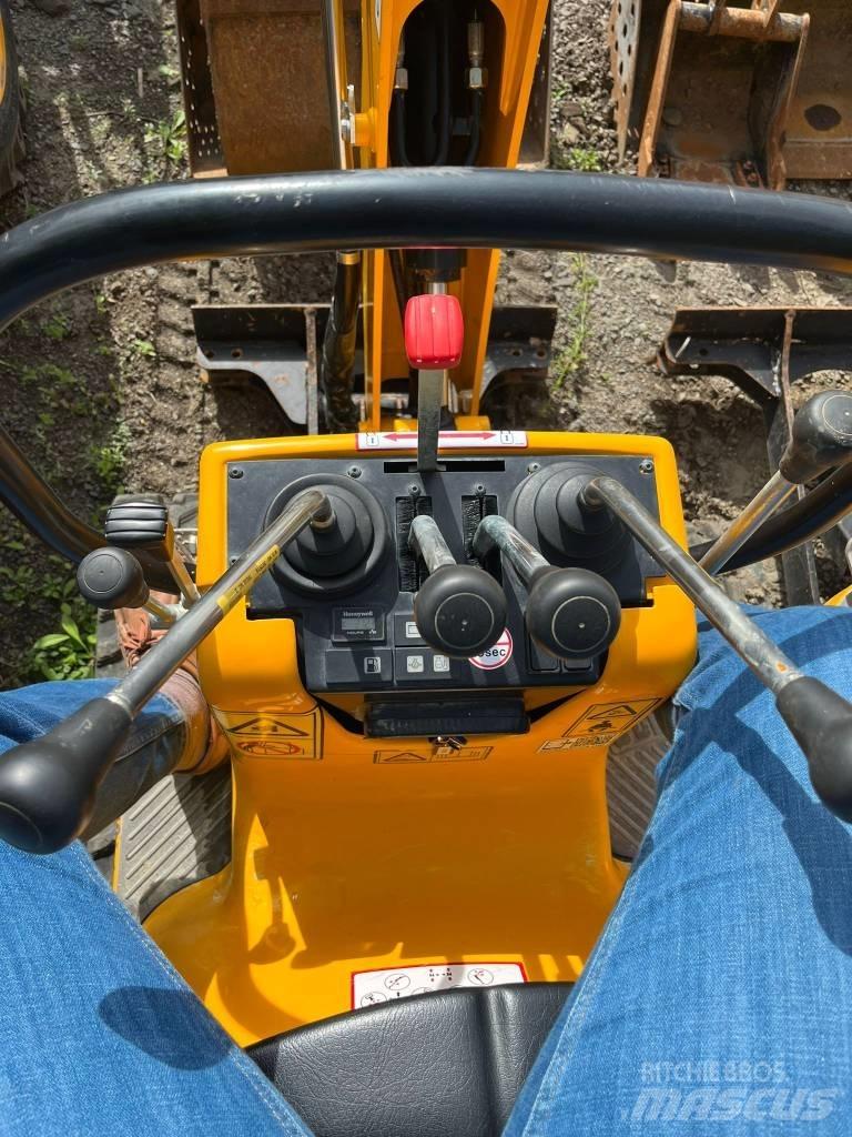 JCB 8008 CTS Miniescavadeiras