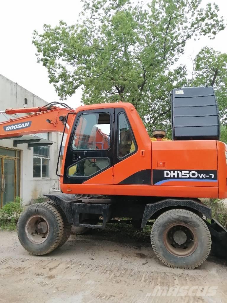 Doosan DH 150 W-7 Escavadeiras de esteiras