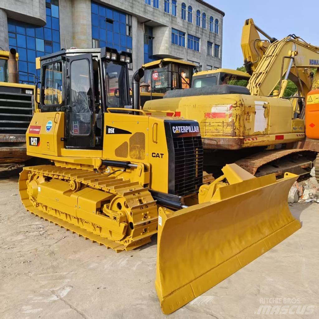 CAT D 5 K Dozers - Tratores rastos