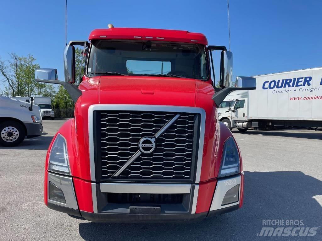 Volvo VNL64T300 Cavalos Mecânicos