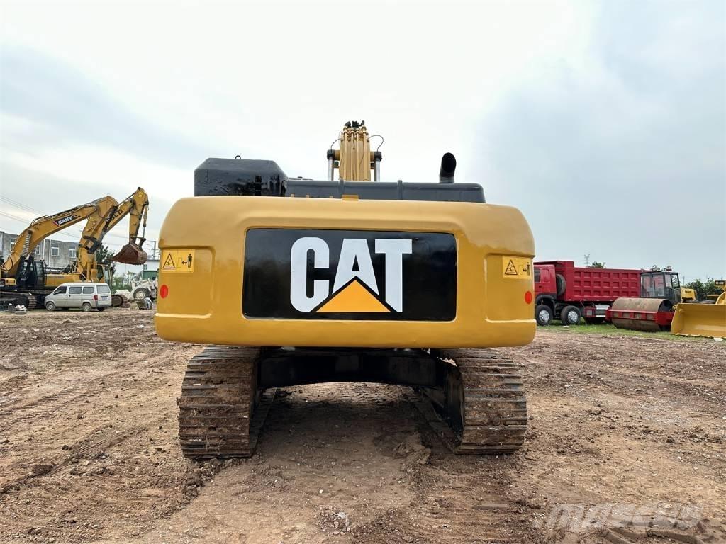 CAT 330 D L Escavadeiras de esteiras