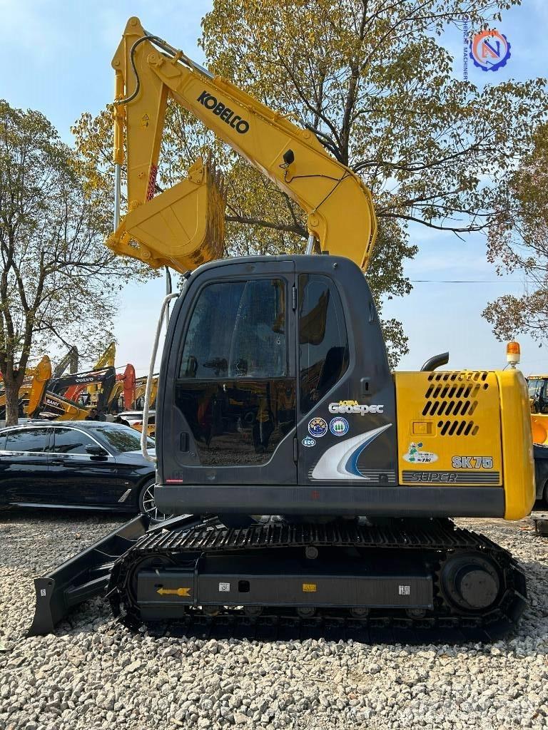Kobelco SK 75 Escavadoras Midi 7t - 12t