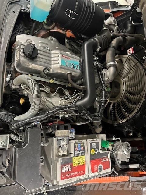 Toyota 02-8 FDF 30 Empilhadores Diesel