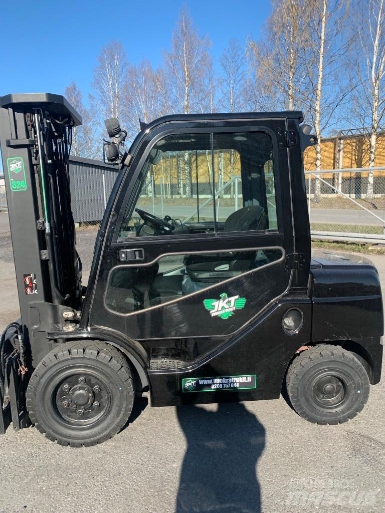 Toyota 02-8 FDF 30 Empilhadores Diesel