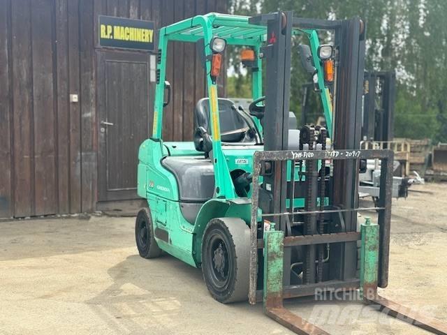 Mitsubishi FD 18 Empilhadores Diesel