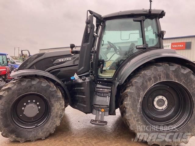 Valtra T 254 V Tratores Agrícolas usados