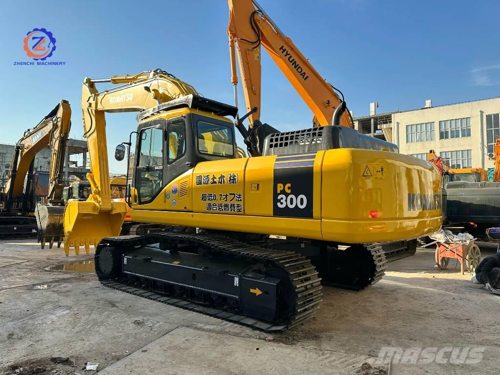 Komatsu PC 300 Escavadeiras de esteiras
