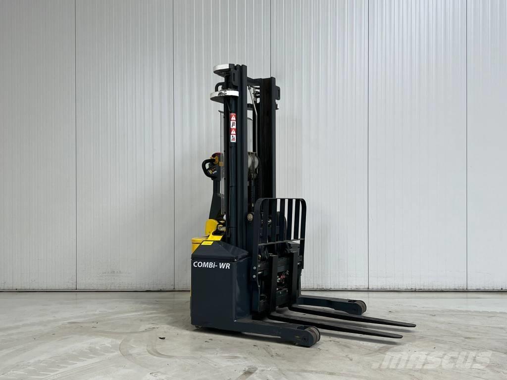 Combilift WR Self propelled stackers