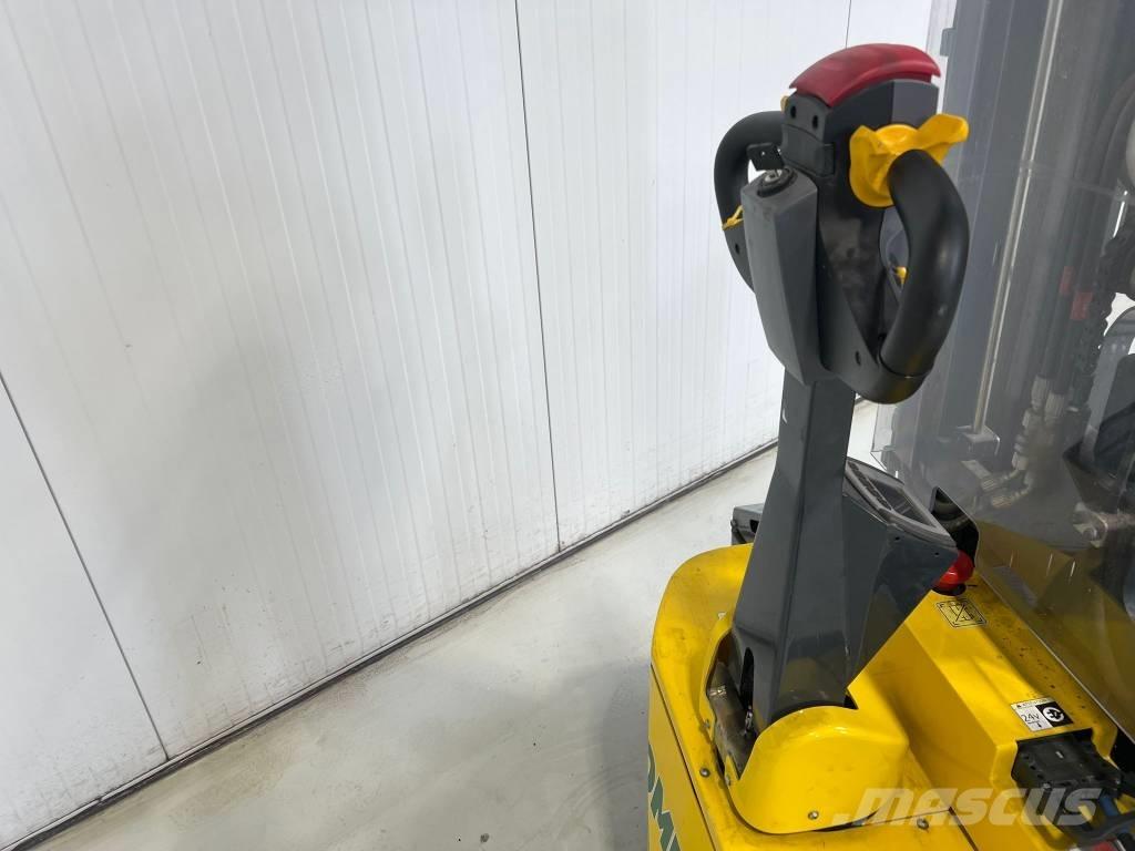 Combilift WR Self propelled stackers
