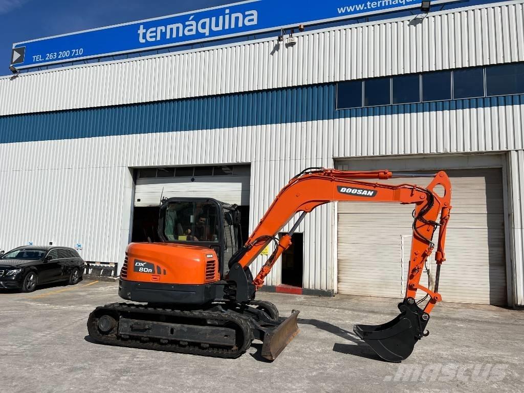Doosan DX 80 R Escavadoras Midi 7t - 12t