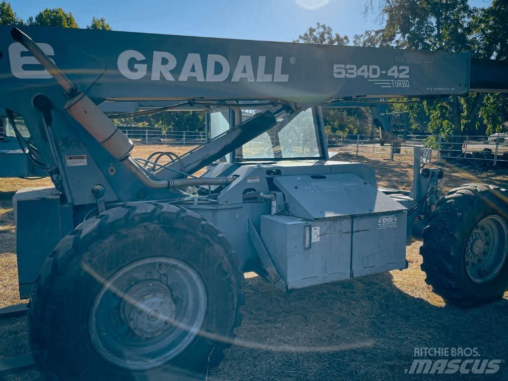 Gradall 534 D-6-42 Manipulador telescópico