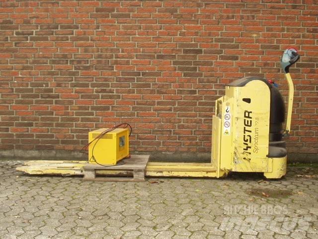 Hyster P 2.5 Porta palettes