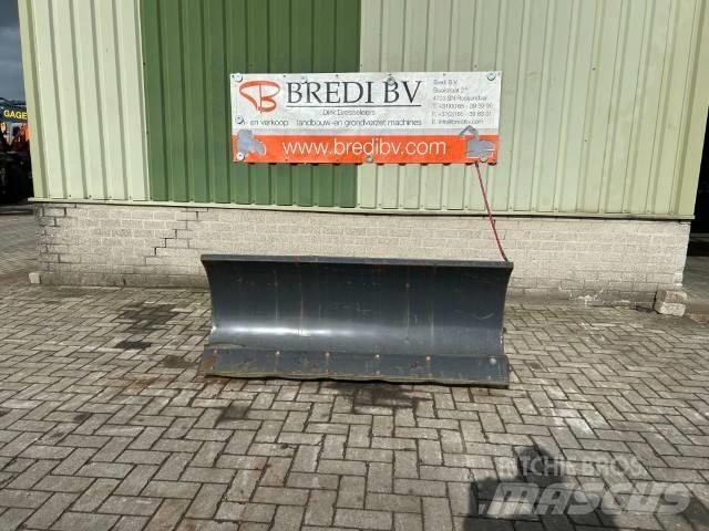 Bobcat 72 Snow Blade Minicarregadeiras