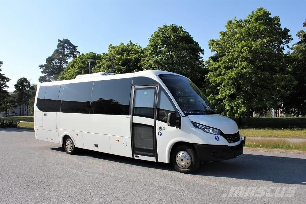 Iveco Rosero First Autocarros escolares