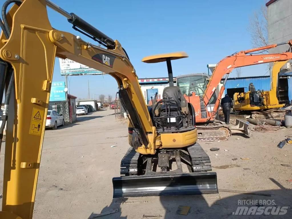 CAT 303 CR Miniescavadeiras