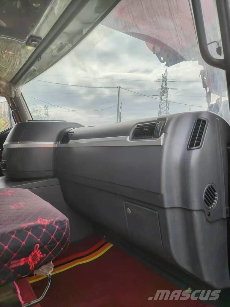 Sany STC1300C8 Gruas Todo terreno