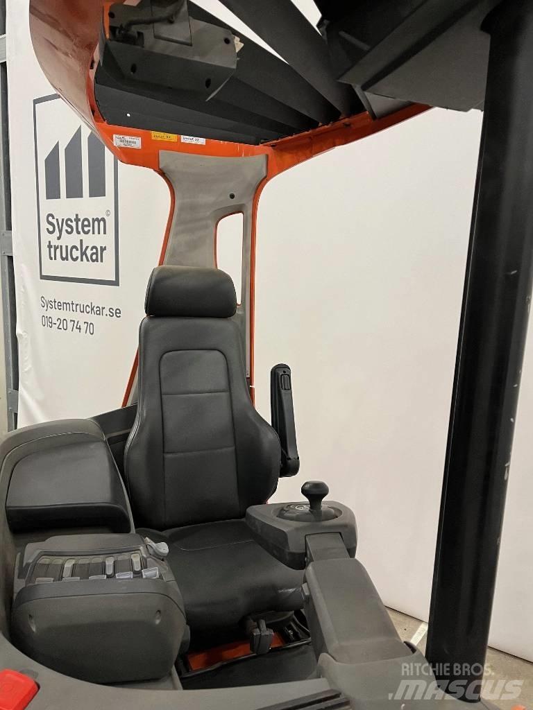 BT RRE160E Empilhadores Elevadores