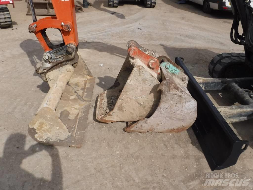 Hitachi ZX48U-6 Miniescavadeiras