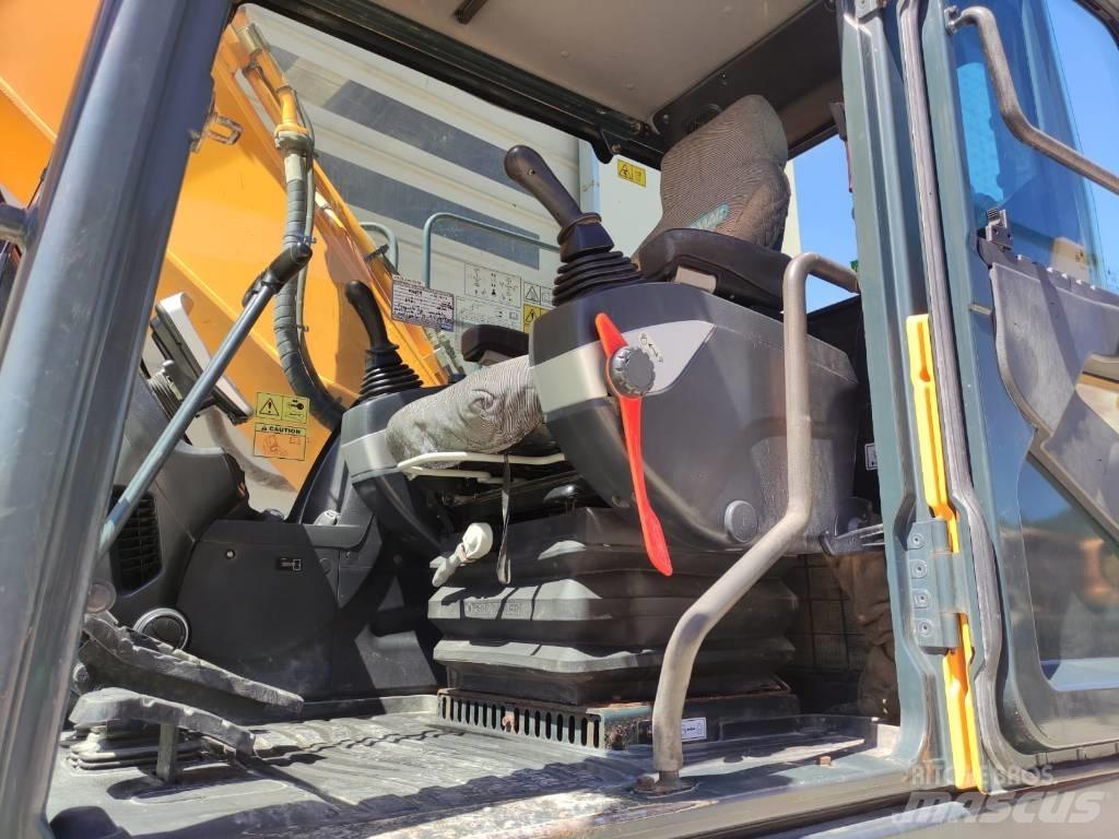 Hyundai HX 220 Escavadeiras de esteiras