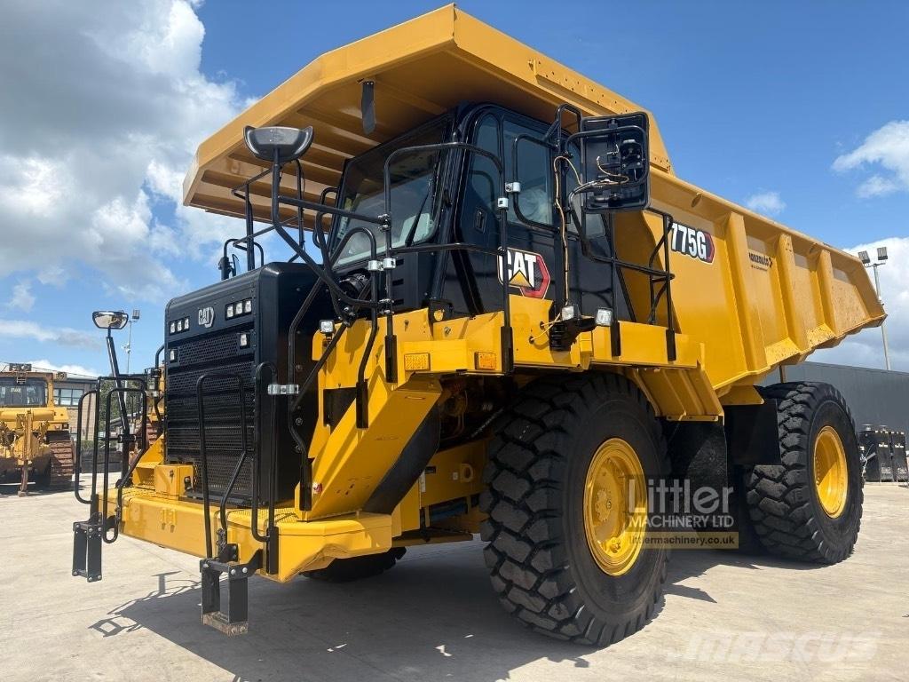 CAT 775 G Camiőes basculantes rígidos