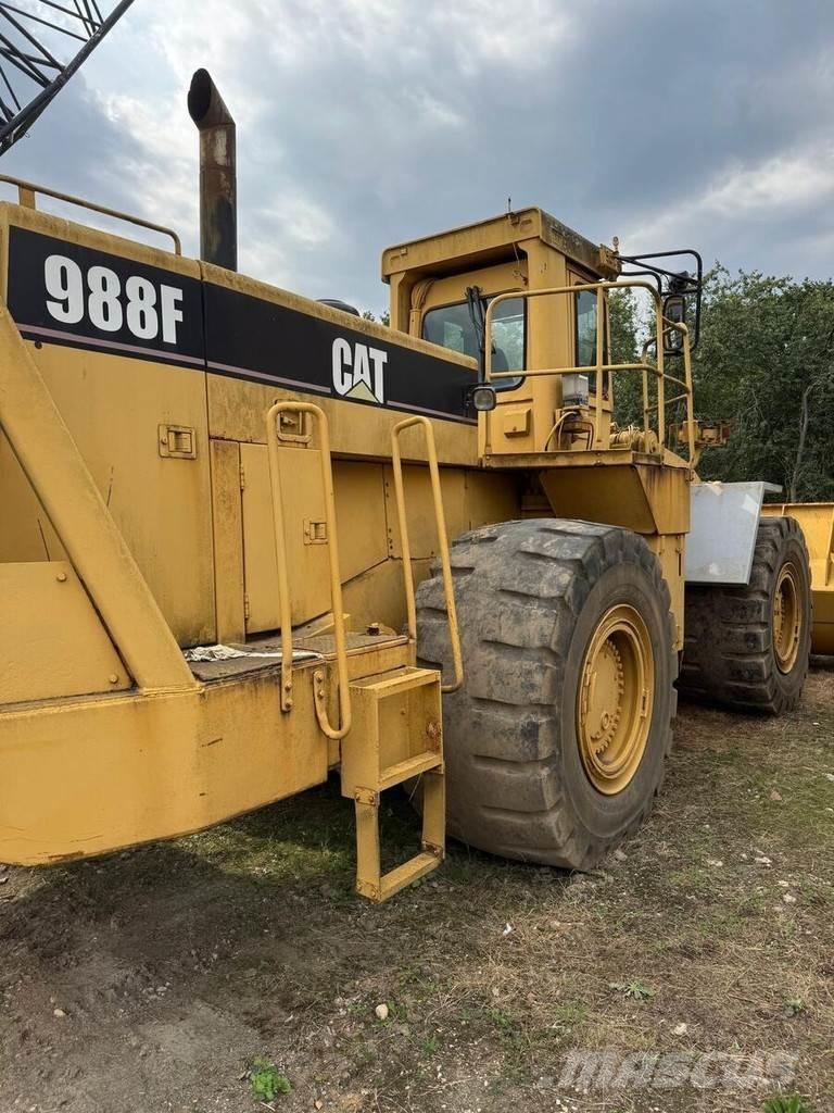 CAT 988F Carregadeiras de rodas