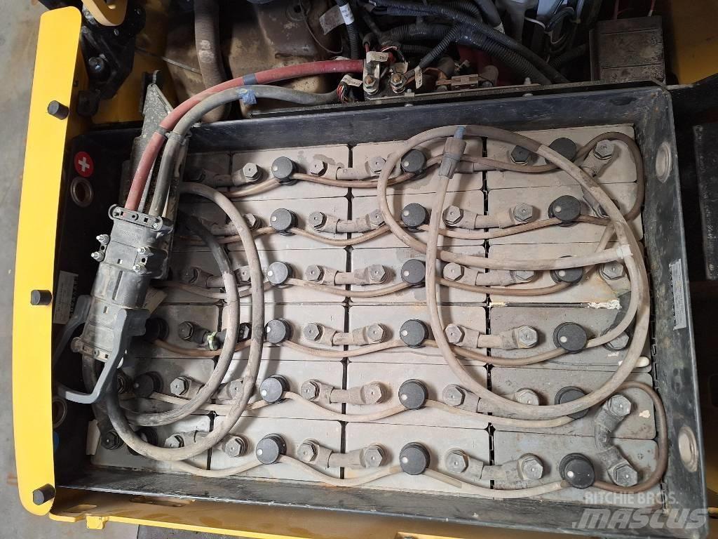 Yale ERP15VT SWB Empilhadores eléctricos