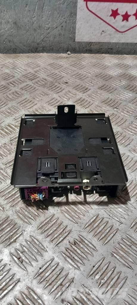 Scania R 440   2132542 Electrónica