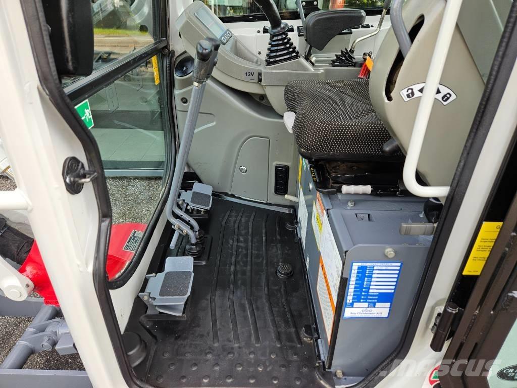 Takeuchi TB 216 Miniescavadeiras