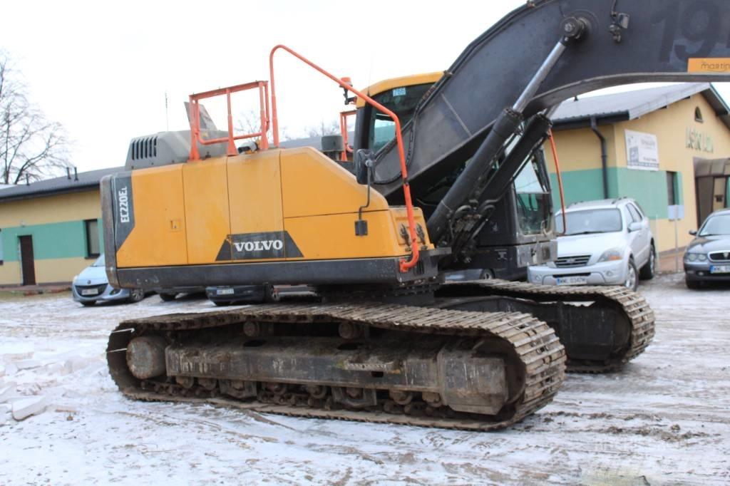 Volvo EC 220 E Escavadeiras de esteiras