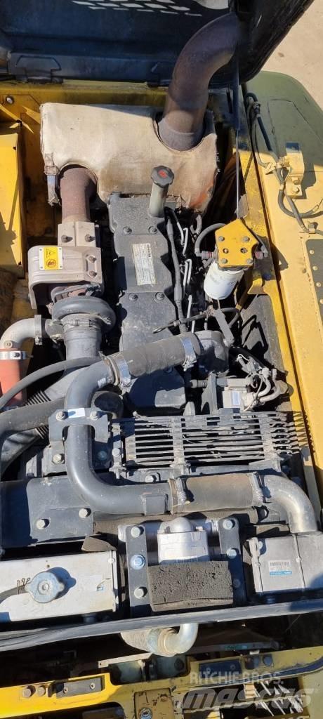 Komatsu PC 210-8 Escavadeiras de esteiras