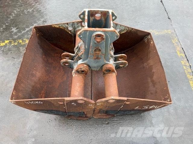 Liebherr 800 mm Garras