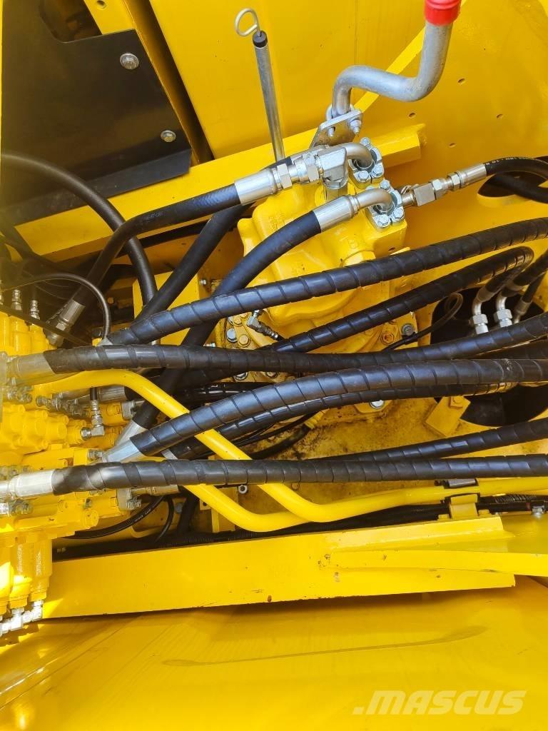 Komatsu PC 240 LC-8 Escavadeiras de esteiras