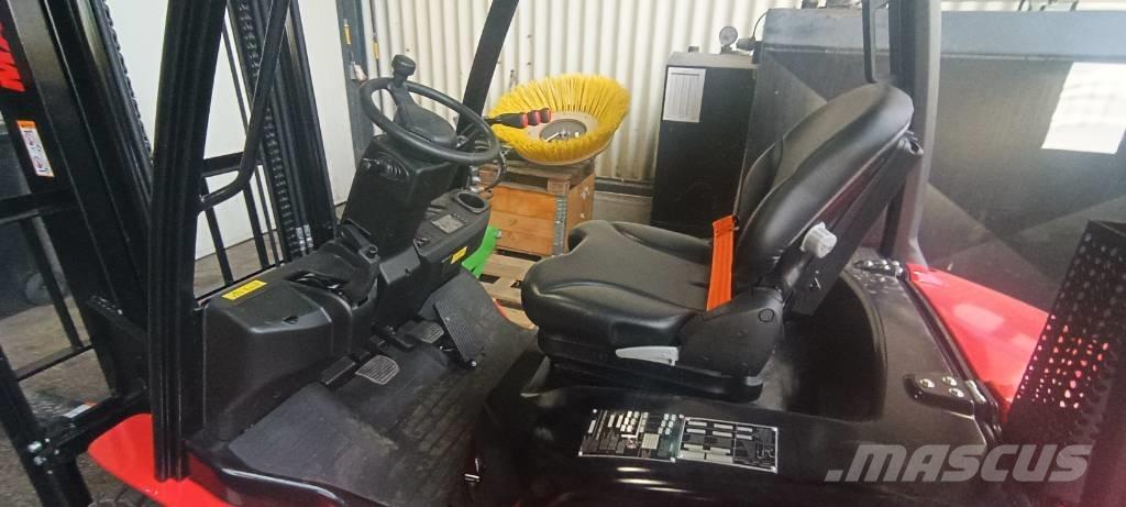 Manitou MI 25 Empilhadores Diesel