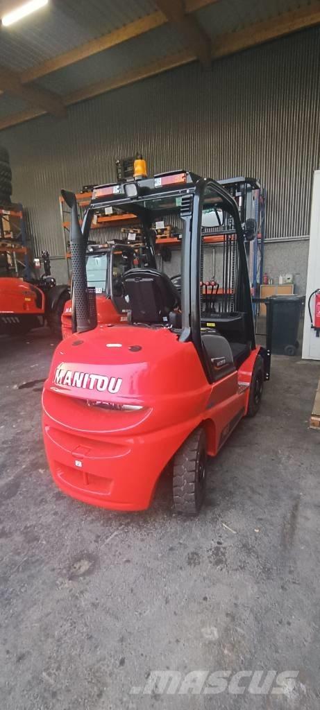 Manitou MI 25 Empilhadores Diesel