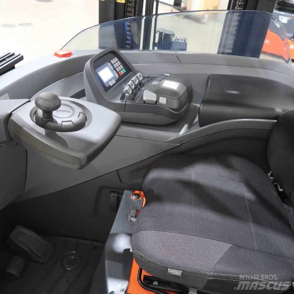 Toyota RRE160HR Empilhadores Elevadores