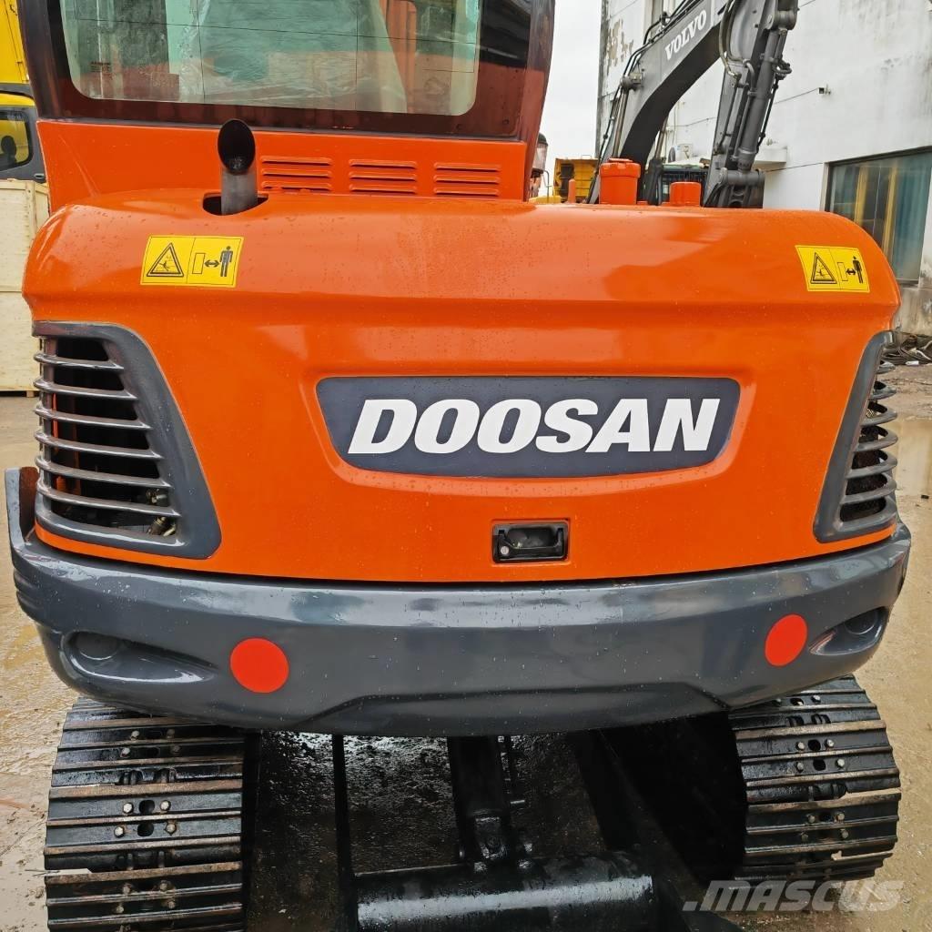 Doosan DX55 Miniescavadeiras