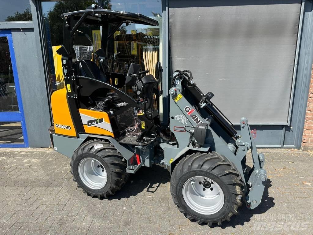 GiANT G 1500 HD Carregadora multifunções