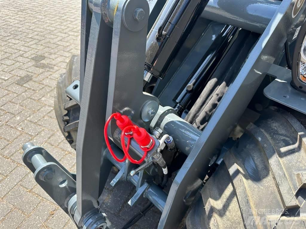 GiANT G 1500 HD Carregadora multifunções
