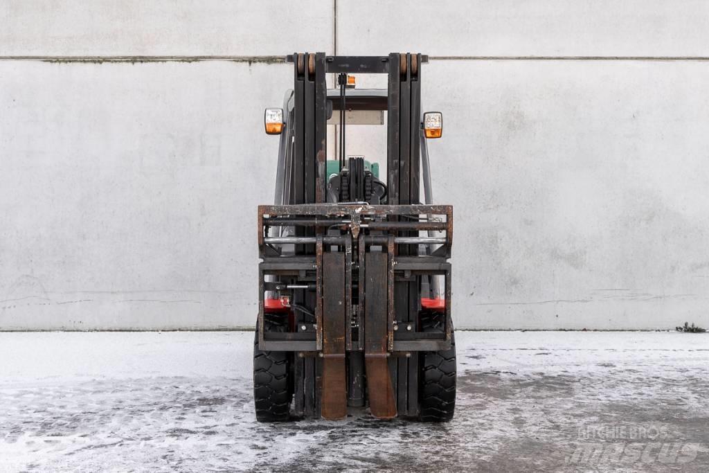 Manitou MI 35 G Empilhadores Diesel