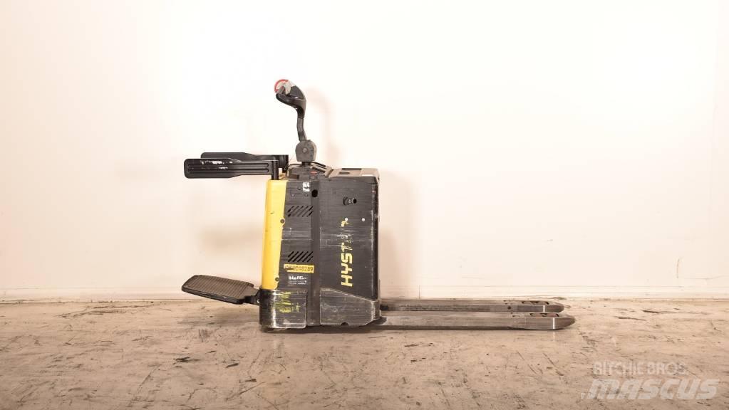 Hyster P 2.0 S Porta-paletes com plataforma