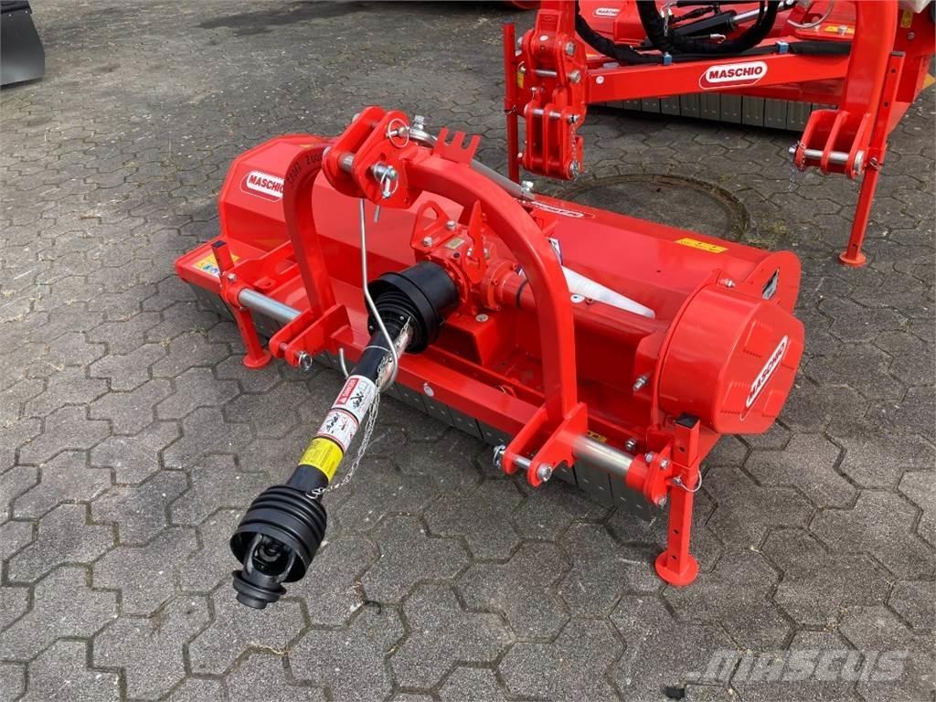 Maschio Barbi 180 Espaços verdes - Outros
